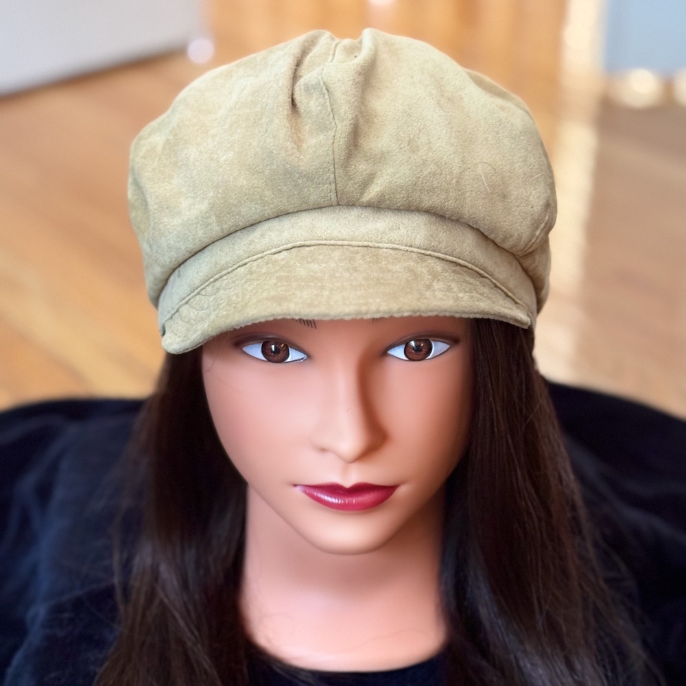 Women's Tan Cap